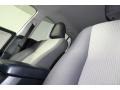 Super White - RAV4 LE Photo No. 36