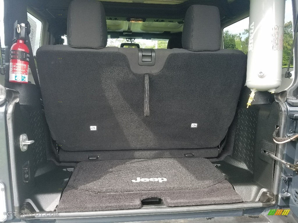 2017 Wrangler Sport 4x4 - Rhino / Black photo #19