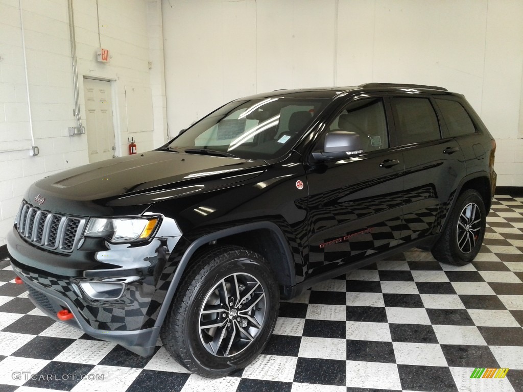 Diamond Black Crystal Pearl 2018 Jeep Grand Cherokee Trailhawk 4x4 Exterior Photo #127432778