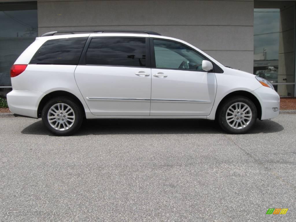 2007 Sienna XLE Limited AWD - Natural White / Stone photo #2