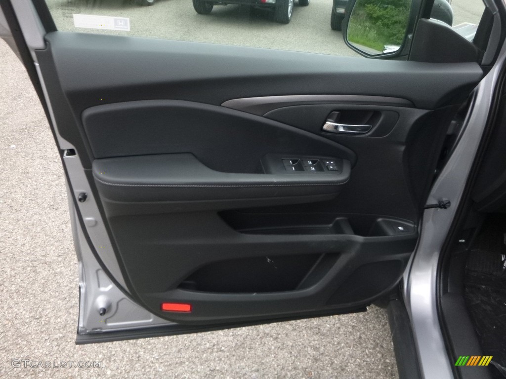 2019 Honda Ridgeline RTL-T AWD Black Door Panel Photo #127438874