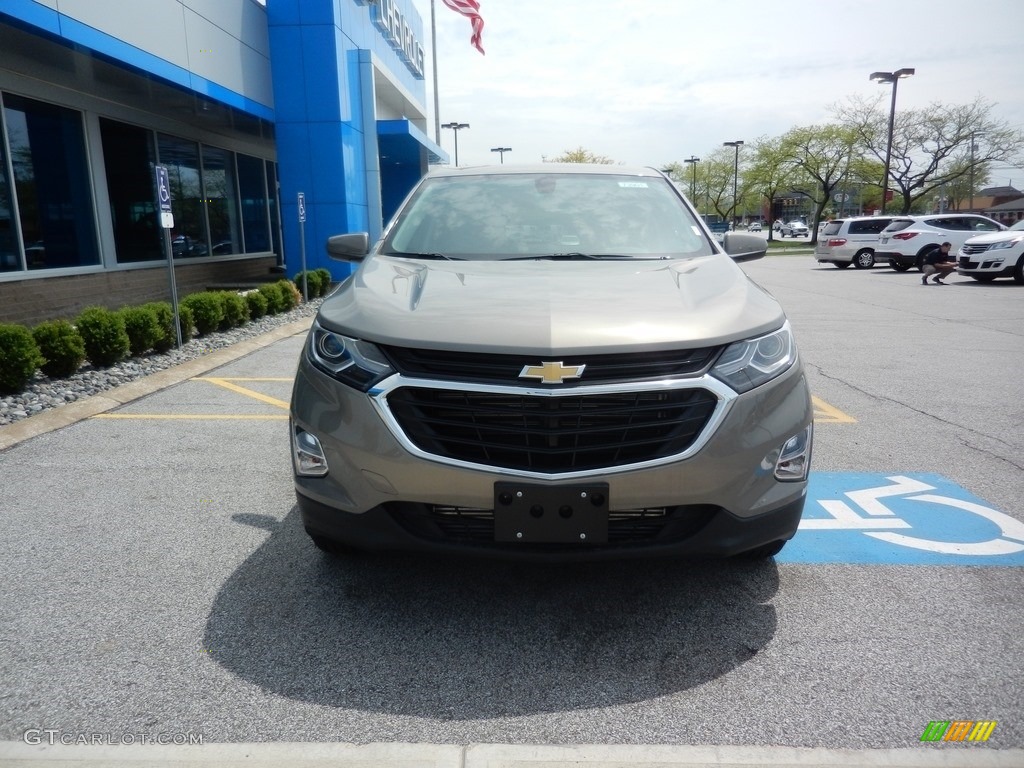 2018 Equinox LT - Pepperdust Metallic / Jet Black photo #2