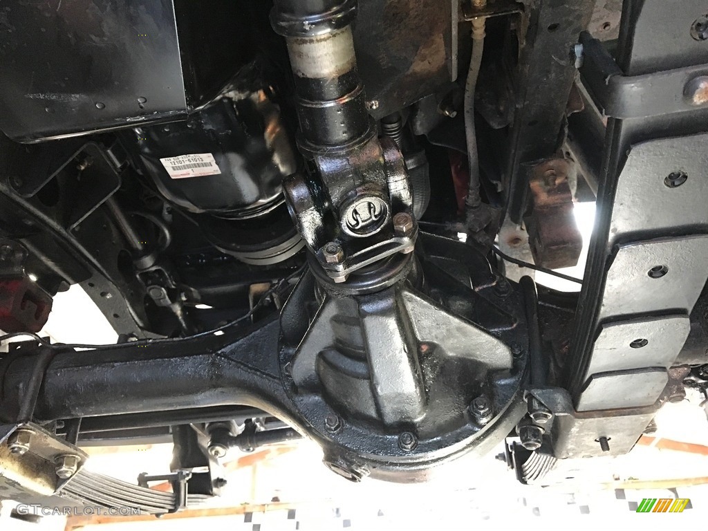 1980 Toyota Land Cruiser FJ40 Undercarriage Photo #127443596