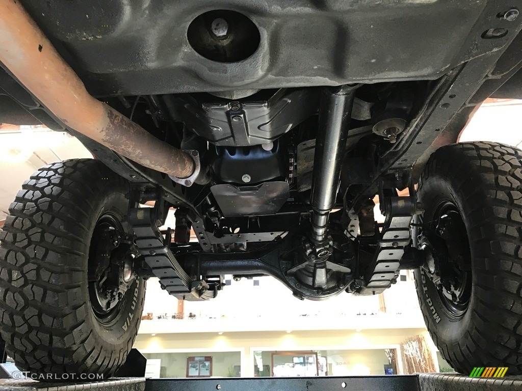 1980 Toyota Land Cruiser FJ40 Undercarriage Photo #127443893
