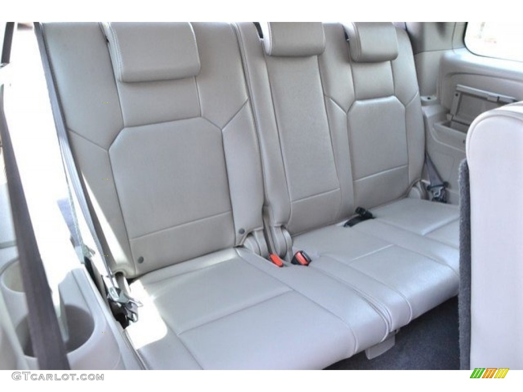 2010 Pilot Touring 4WD - Bali Blue Pearl / Gray photo #26