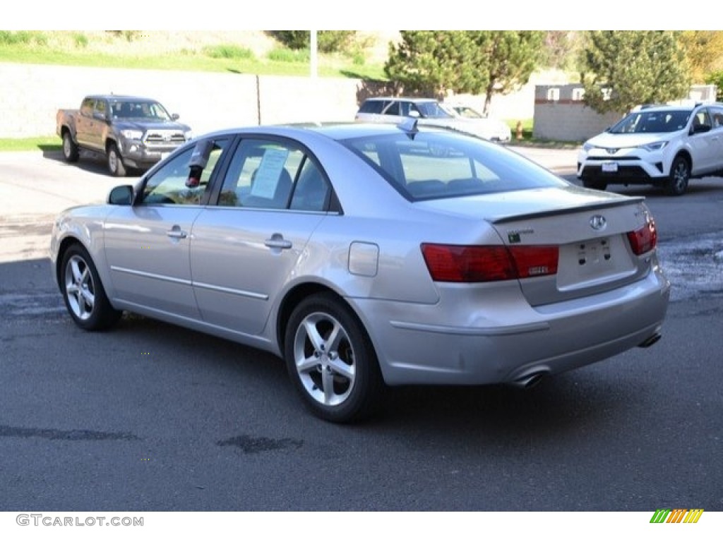 2009 Sonata SE V6 - Bright Silver / Gray photo #5
