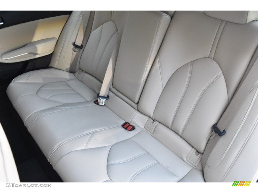Beige Interior 2019 Toyota Avalon Hybrid Limited Photo #127449527