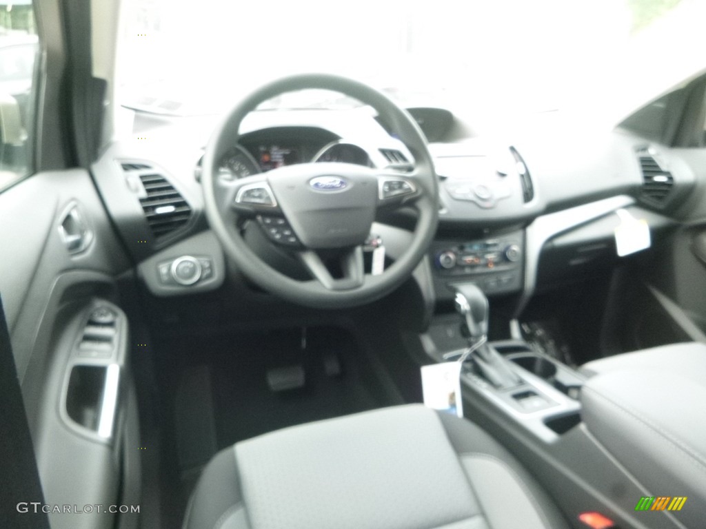 2018 Escape SE 4WD - White Gold / Charcoal Black photo #9