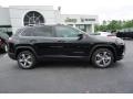 2019 Diamond Black Crystal Pearl Jeep Cherokee Limited  photo #11