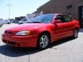 2000 Bright Red Pontiac Grand Am GT Sedan  photo #7