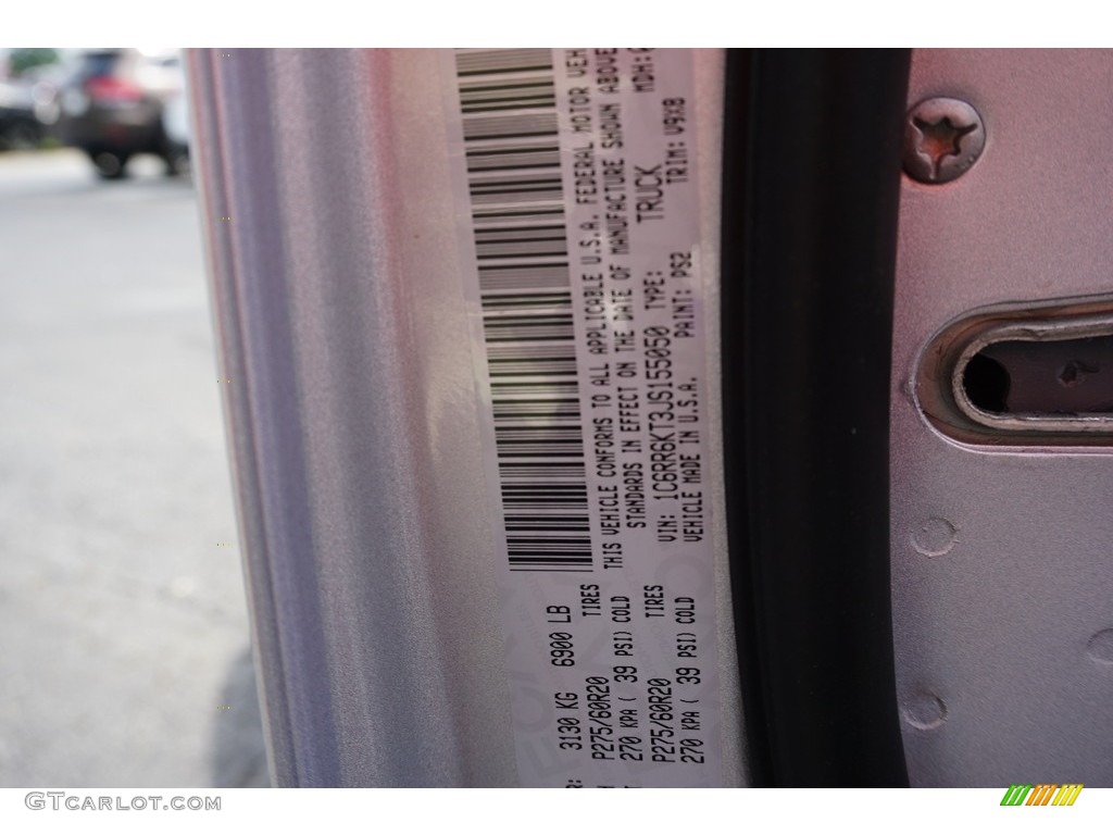 2018 1500 Express Crew Cab - Bright Silver Metallic / Black/Diesel Gray photo #15