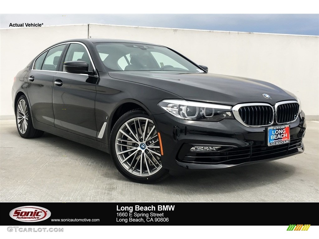 2018 5 Series 530e iPerfomance Sedan - Jet Black / Black photo #1