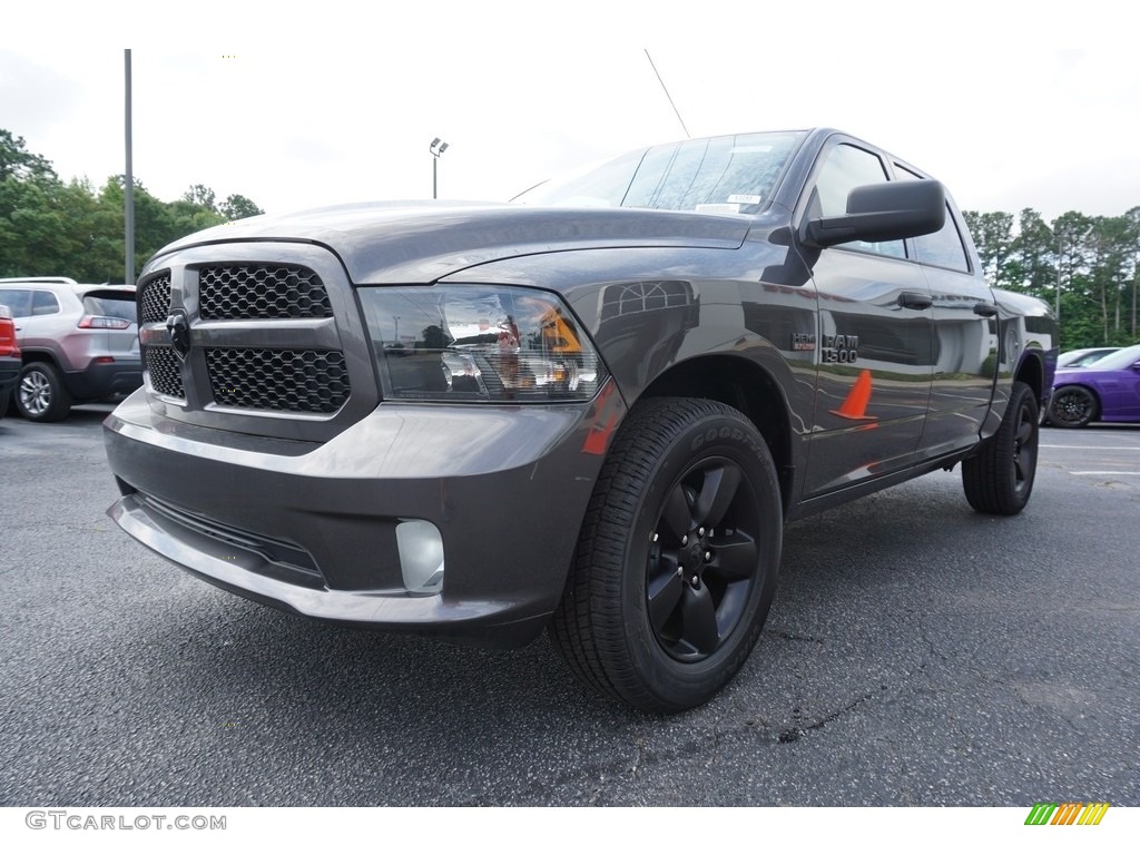 2018 1500 Express Crew Cab - Granite Crystal Metallic / Black/Diesel Gray photo #3