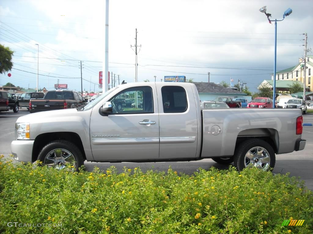 2009 Silverado 1500 LT Extended Cab - Silver Birch Metallic / Light Titanium photo #32