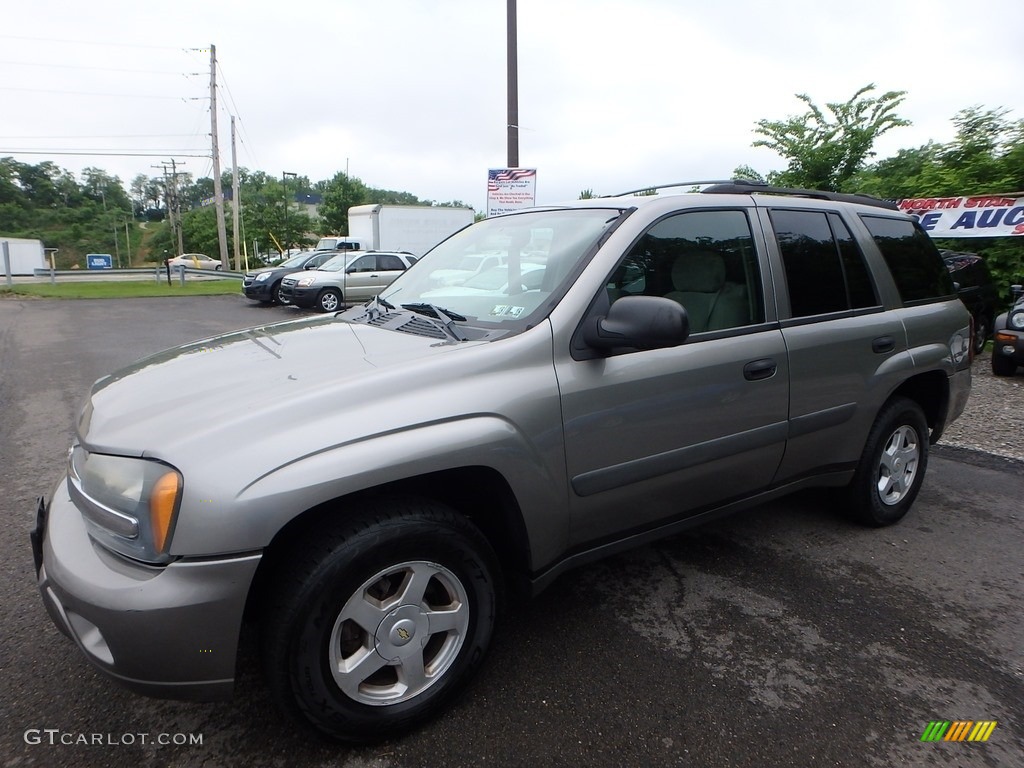 Graystone Metallic Chevrolet TrailBlazer