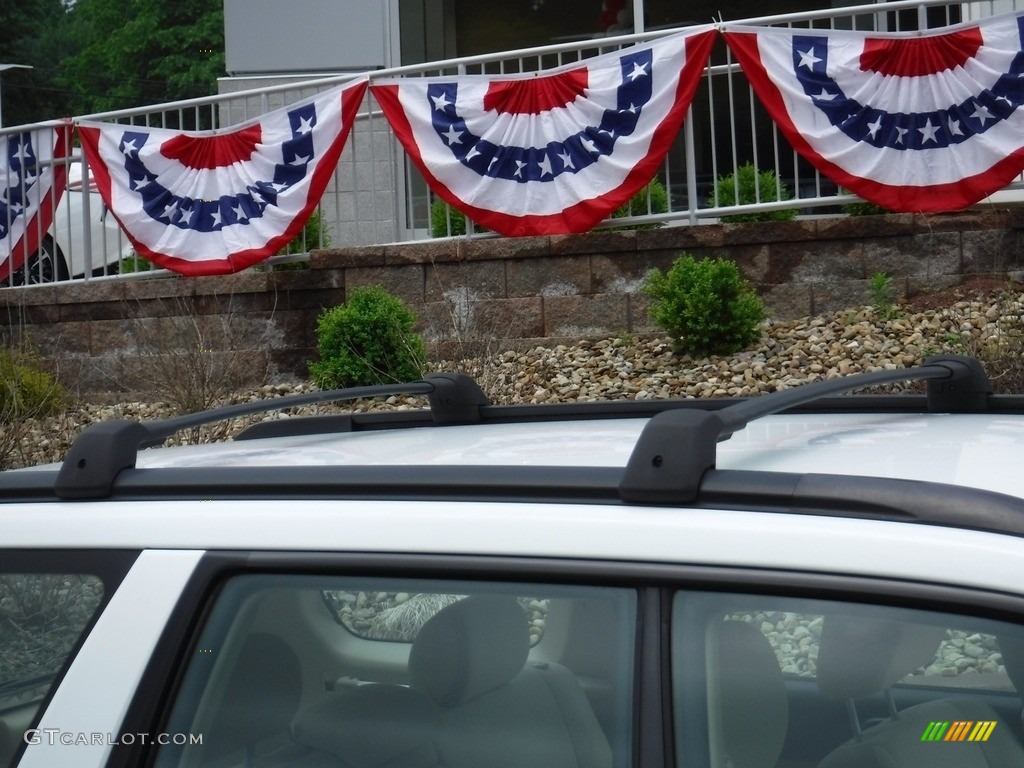2008 Forester 2.5 X - Aspen White / Desert Beige photo #3