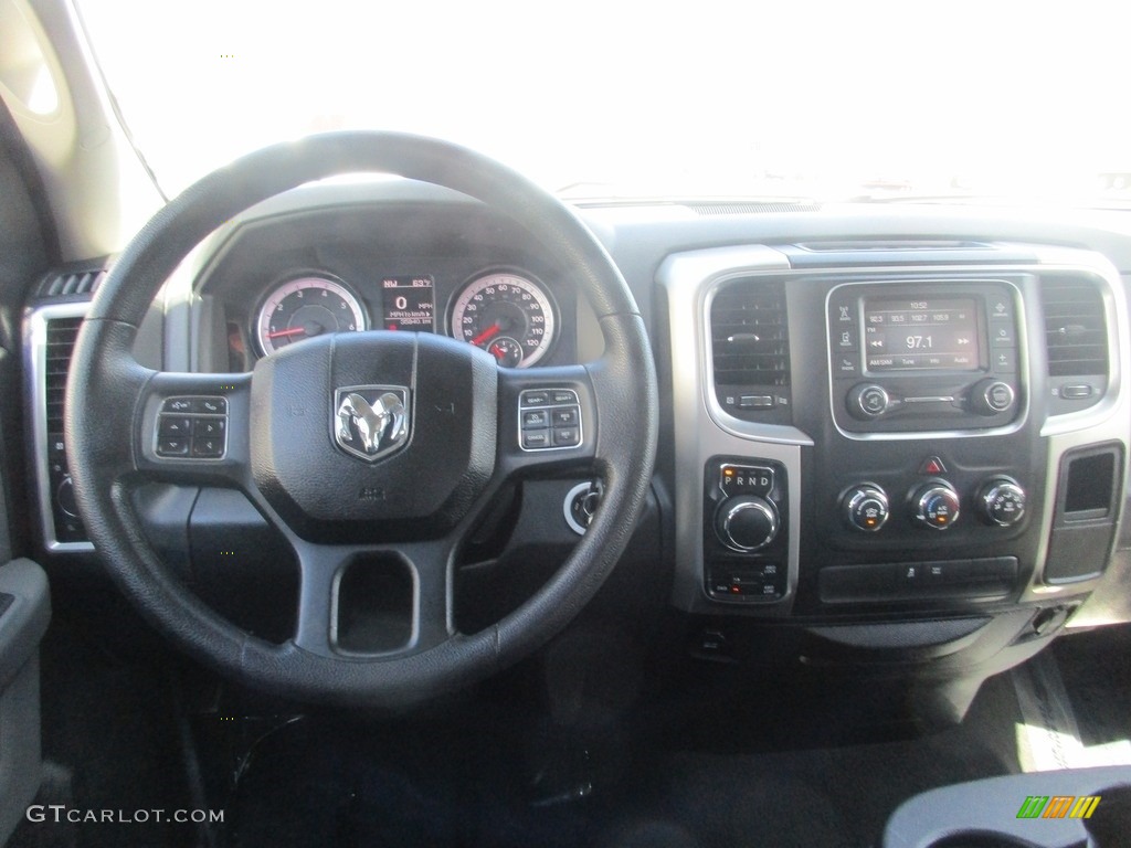 2017 1500 Big Horn Quad Cab 4x4 - True Blue Pearl / Black/Diesel Gray photo #10