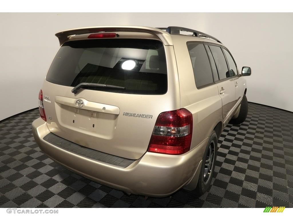 2004 Highlander Limited V6 - Vintage Gold Metallic / Ivory photo #14