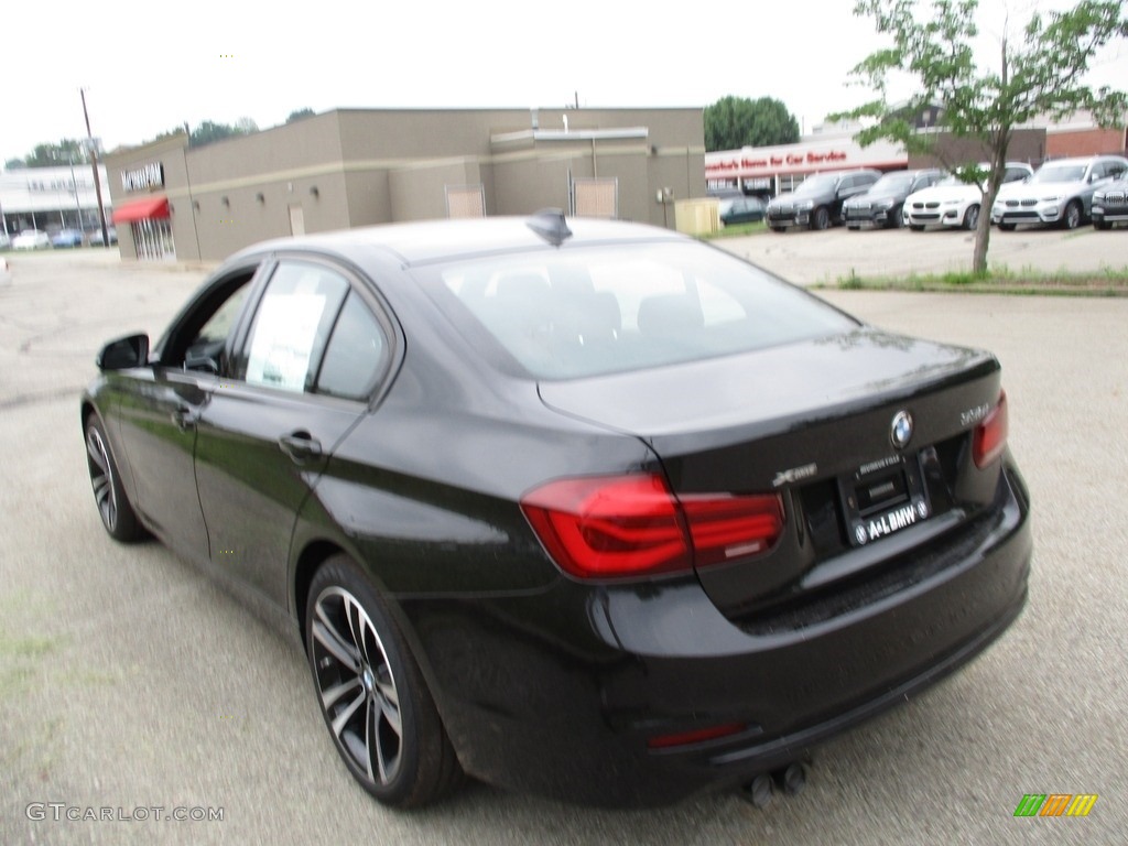 2018 3 Series 330i xDrive Sedan - Black Sapphire Metallic / Black photo #5