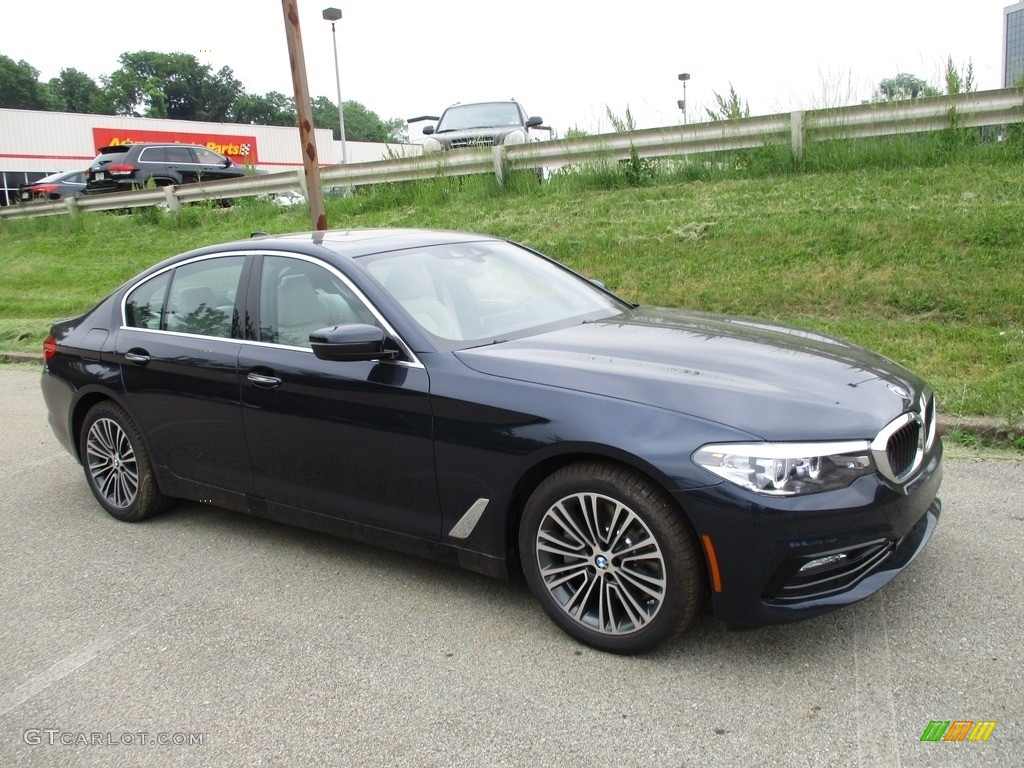 2018 5 Series 530i xDrive Sedan - Imperial Blue Metallic / Ivory White photo #1