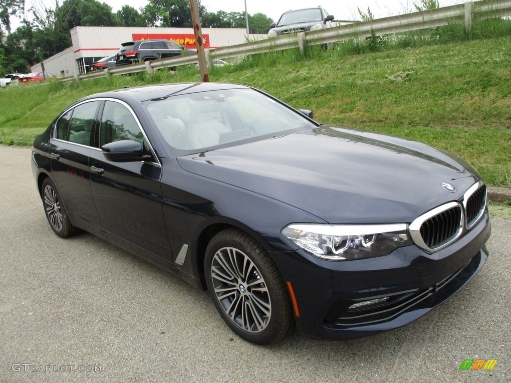 2018 5 Series 530i xDrive Sedan - Imperial Blue Metallic / Ivory White photo #9