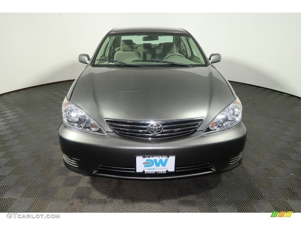 2006 Camry LE - Phantom Gray Pearl / Stone Gray photo #5