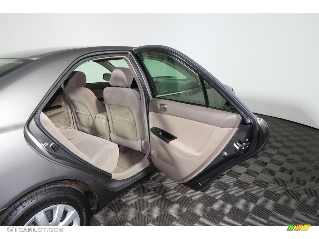 2006 Camry LE - Phantom Gray Pearl / Stone Gray photo #26