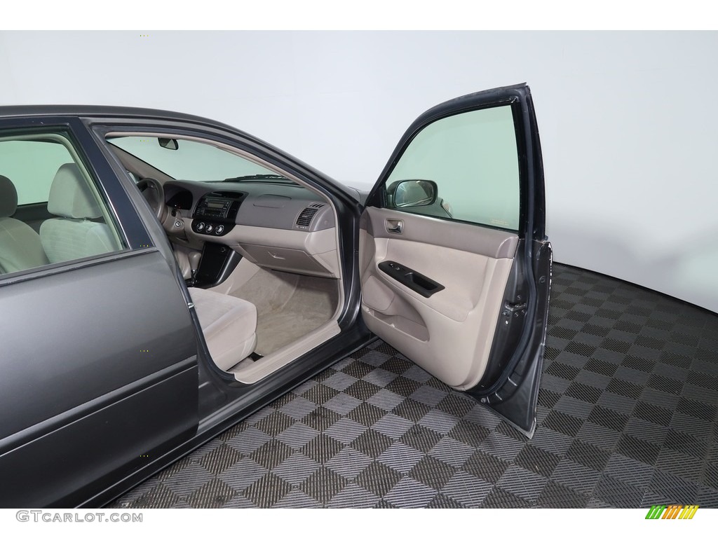 2006 Camry LE - Phantom Gray Pearl / Stone Gray photo #27
