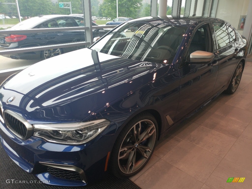 2018 5 Series M550i xDrive Sedan - Mediterranean Blue Metallic / Black photo #3