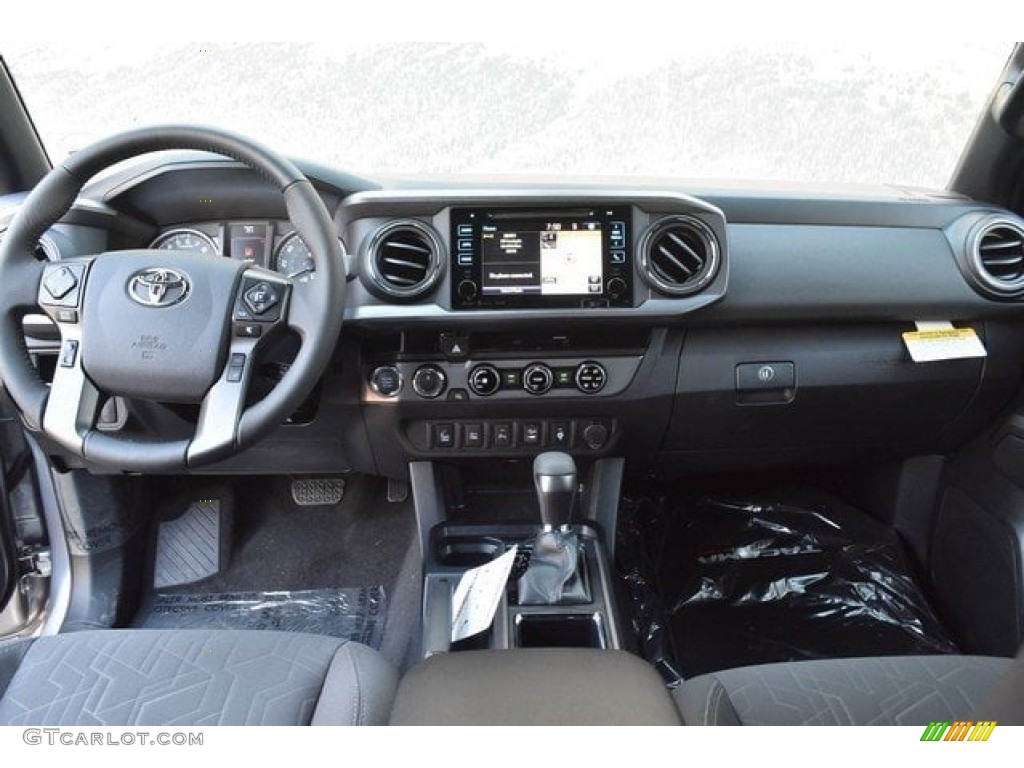 2018 Tacoma TRD Off Road Access Cab 4x4 - Silver Sky Metallic / Graphite w/Gun Metal photo #8