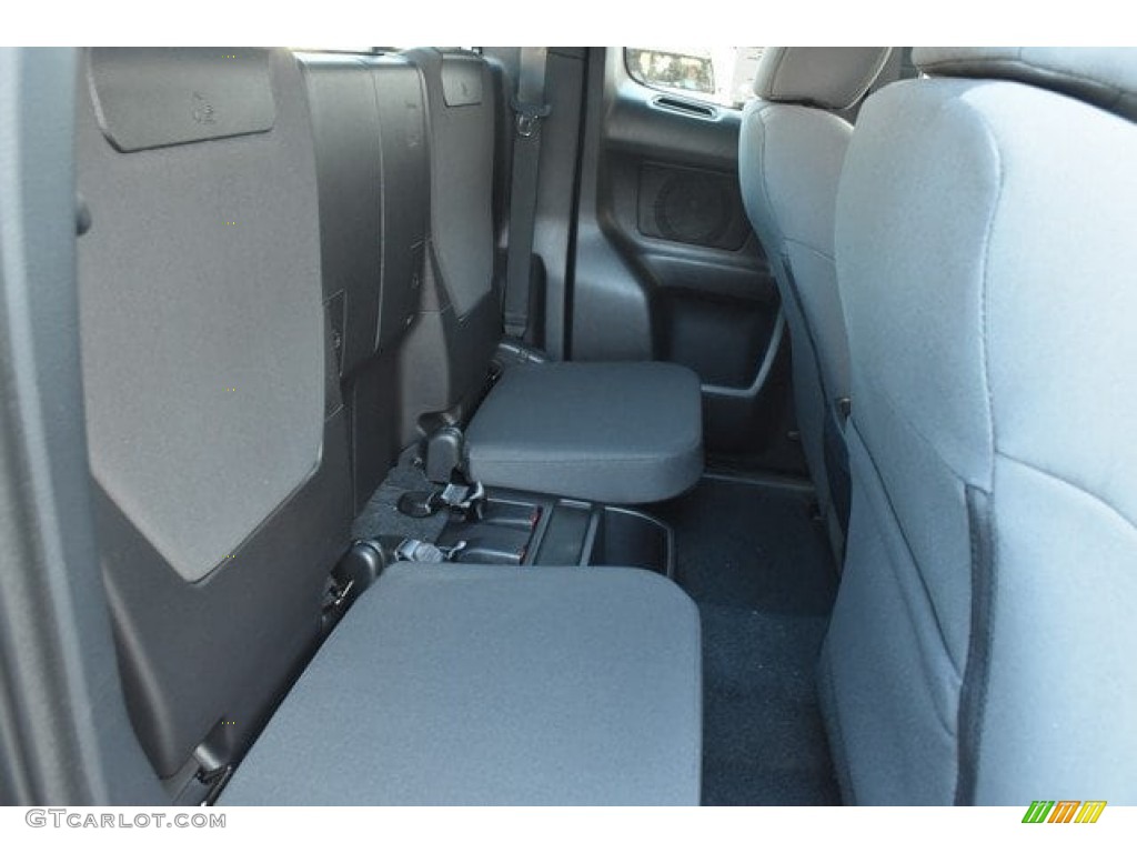 2018 Tacoma TRD Off Road Access Cab 4x4 - Silver Sky Metallic / Graphite w/Gun Metal photo #18
