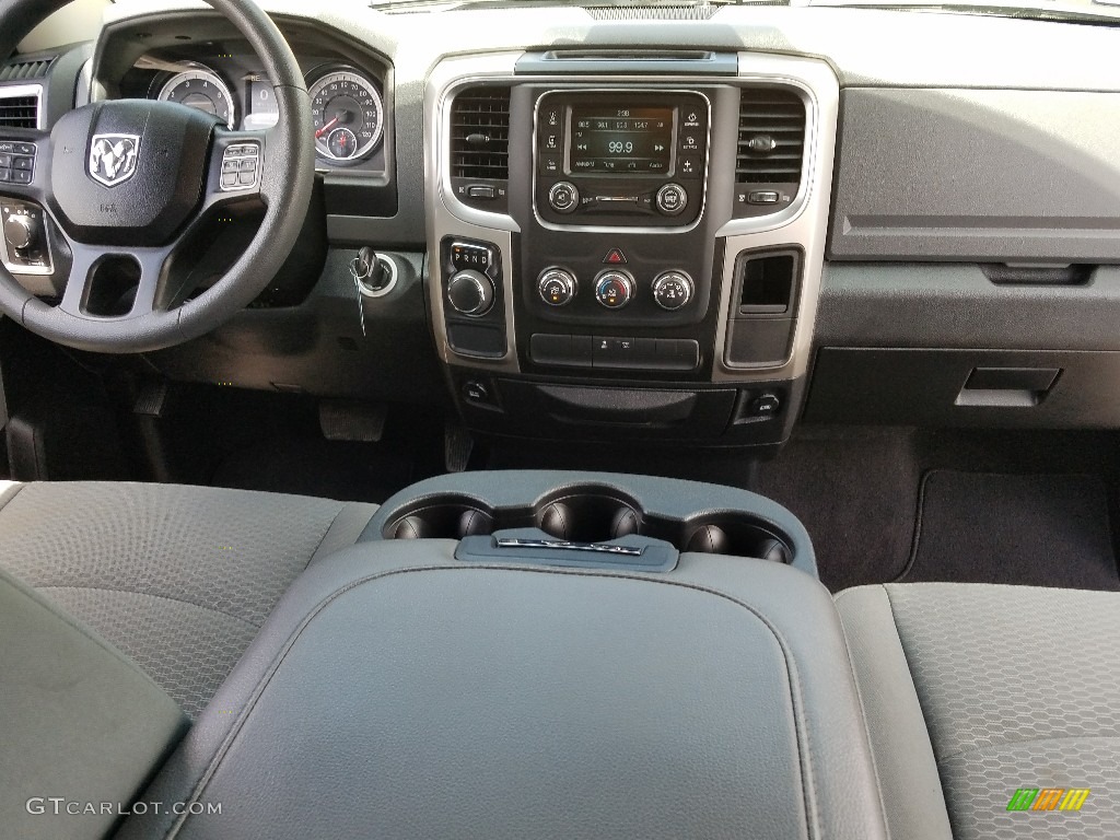2018 1500 SLT Quad Cab - Bright White / Black/Diesel Gray photo #15