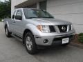 2005 Radiant Silver Metallic Nissan Frontier LE King Cab 4x4  photo #1