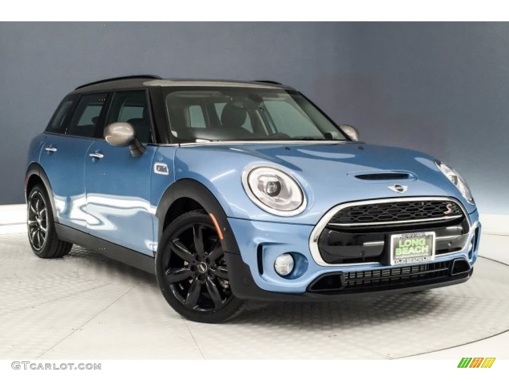 Digital Blue Metallic 2018 Mini Clubman Cooper S Exterior Photo #127501562