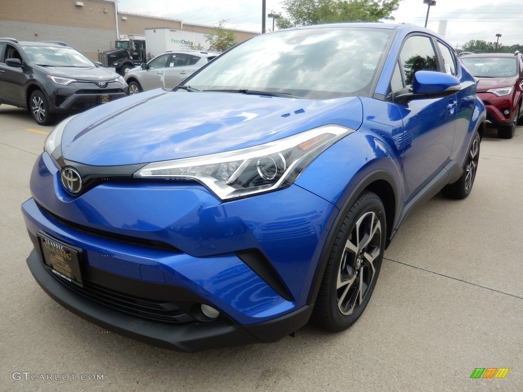 2018 C-HR XLE - Blue Eclipse Metallic / Black photo #1