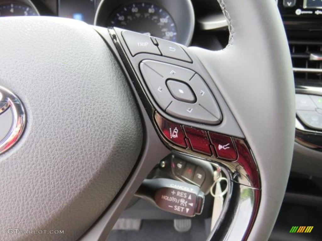 2018 Toyota C-HR XLE Controls Photo #127503725