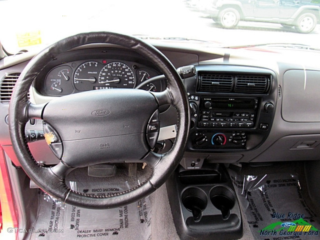 1999 Ranger XLT Extended Cab 4x4 - Bright Red / Medium Prairie Tan photo #17