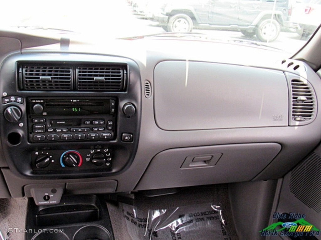 1999 Ranger XLT Extended Cab 4x4 - Bright Red / Medium Prairie Tan photo #18