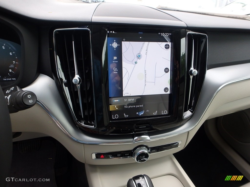 2018 Volvo XC60 T5 AWD Momentum Navigation Photo #127506722