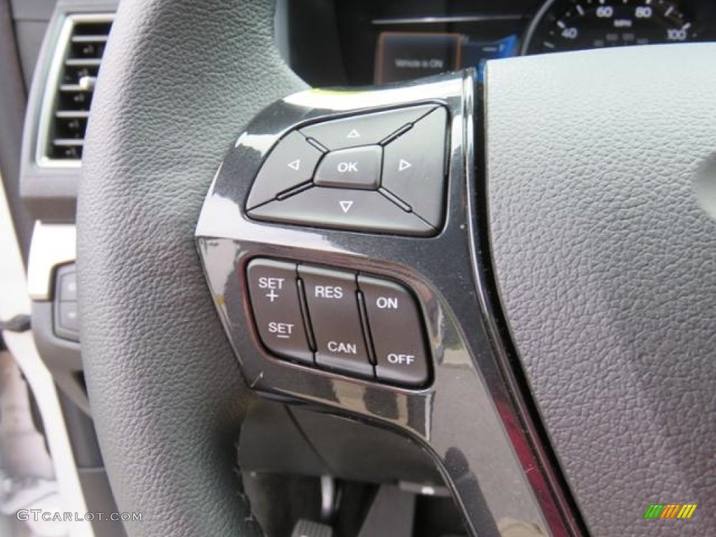 2018 Explorer XLT 4WD - White Platinum / Ebony Black photo #19