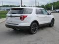 2018 White Platinum Ford Explorer XLT 4WD  photo #26