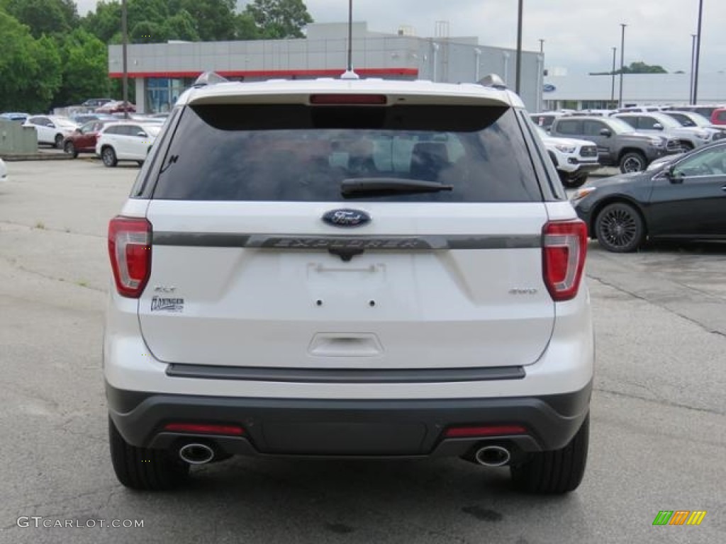 2018 Explorer XLT 4WD - White Platinum / Ebony Black photo #27