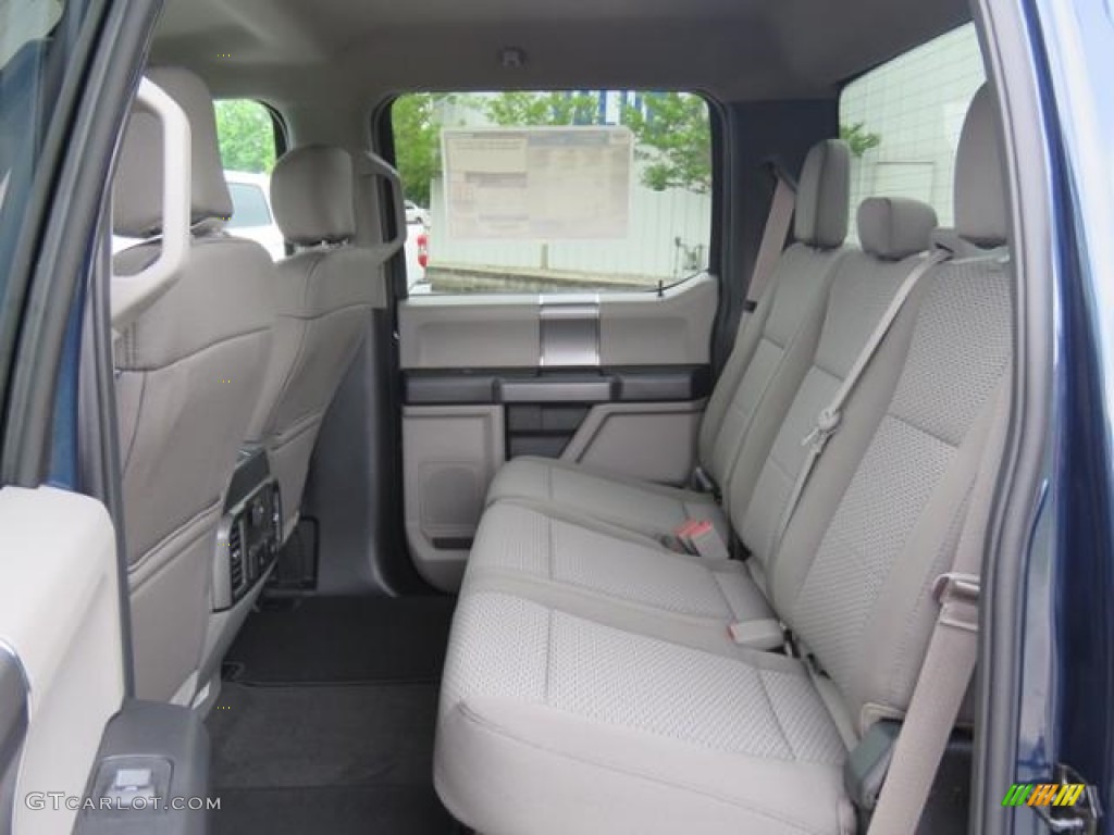 2018 F250 Super Duty XLT Crew Cab 4x4 - Blue Jeans / Earth Gray photo #6