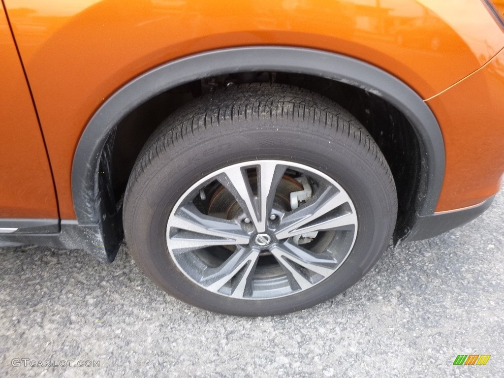 2017 Rogue SL AWD - Monarch Orange / Almond photo #2
