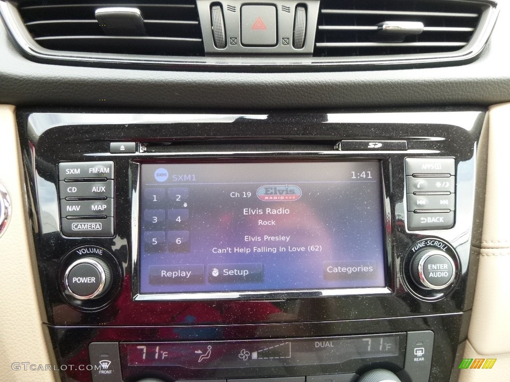 2017 Rogue SL AWD - Monarch Orange / Almond photo #17
