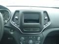 2019 Diamond Black Crystal Pearl Jeep Cherokee Latitude Plus  photo #17