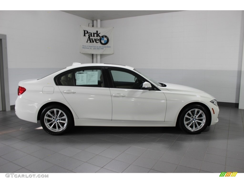 2018 3 Series 320i xDrive Sedan - Alpine White / Venetian Beige photo #6