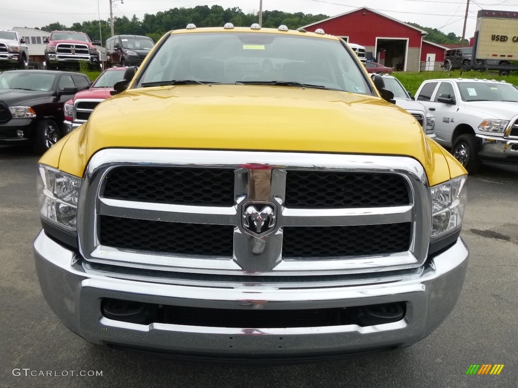 2018 2500 Tradesman Crew Cab 4x4 - Detonator Yellow / Black/Diesel Gray photo #8