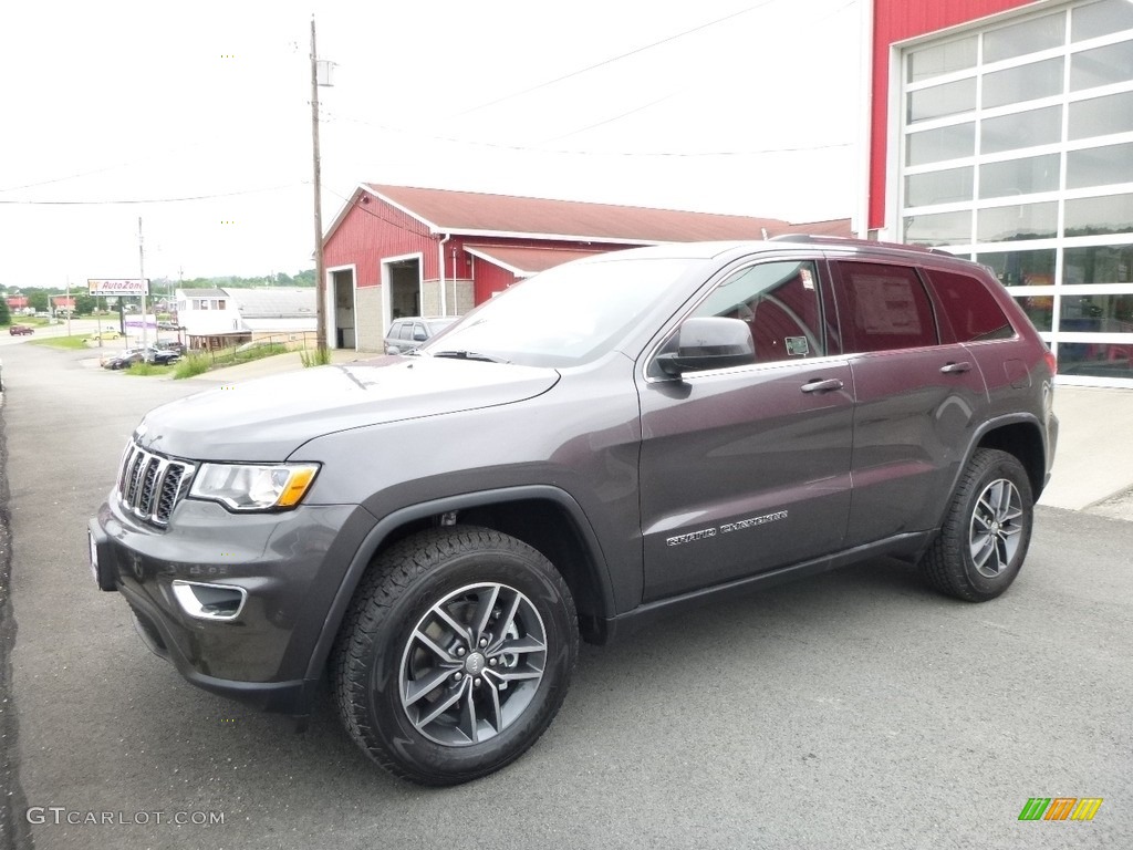 2018 Grand Cherokee Laredo 4x4 - Granite Crystal Metallic / Black photo #1