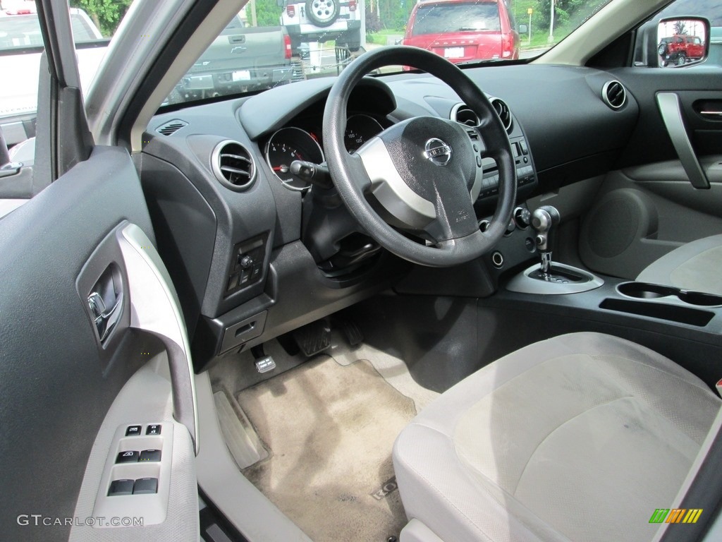 2010 Rogue S AWD - Silver Ice / Gray photo #11